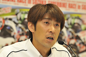 高橋英倫